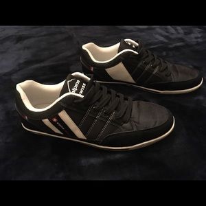 Men’s Alpine Swiss Shoes - Black - Size 10